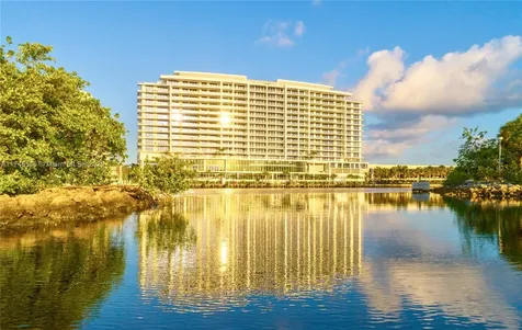 1180 N Federal Highway Fort Lauderdale FL 33304