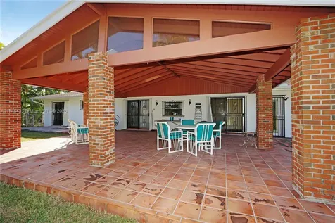 8851 SW 85th Street Miami FL 33173