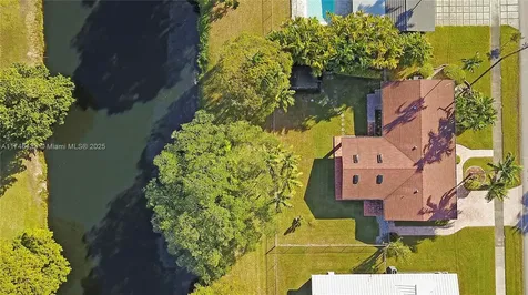 8851 SW 85th Street Miami FL 33173