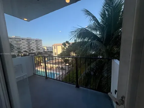 3642 NE 171st Street North Miami Beach FL 33160