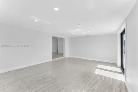13748 SW 14th Street Miami FL 33184