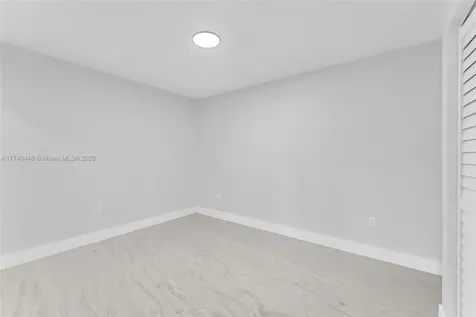 13748 SW 14th Street Miami FL 33184