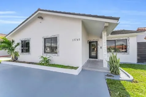 13748 SW 14th Street Miami FL 33184