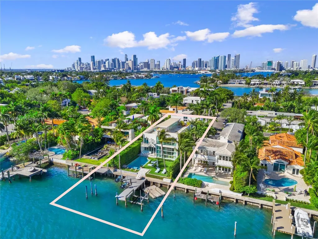 227 E Dilido Drive Miami Beach FL 33139