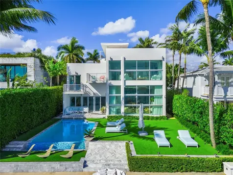 227 E Dilido Drive Miami Beach FL 33139