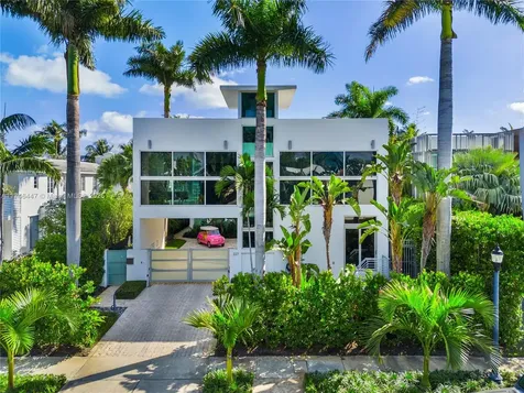227 E Dilido Drive Miami Beach FL 33139
