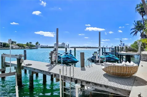 227 E Dilido Drive Miami Beach FL 33139