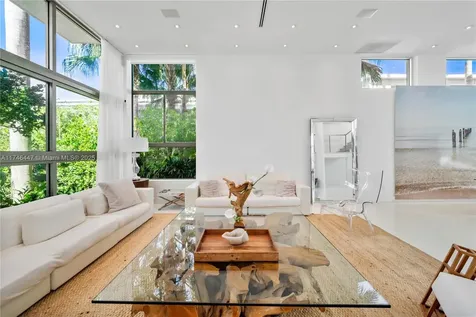 227 E Dilido Drive Miami Beach FL 33139