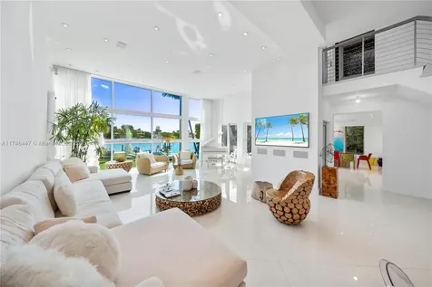 227 E Dilido Drive Miami Beach FL 33139