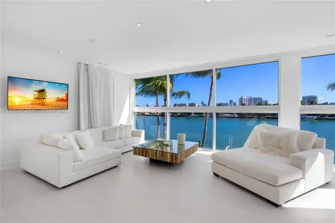 227 E Dilido Drive Miami Beach FL 33139