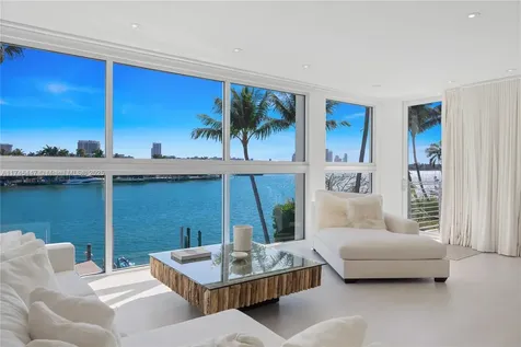 227 E Dilido Drive Miami Beach FL 33139