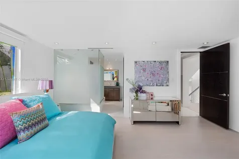 227 E Dilido Drive Miami Beach FL 33139