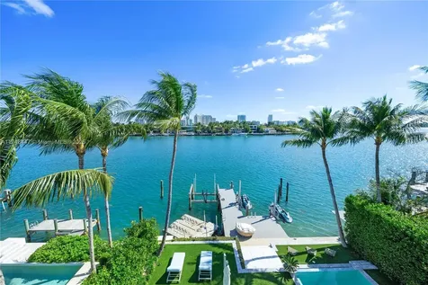 227 E Dilido Drive Miami Beach FL 33139