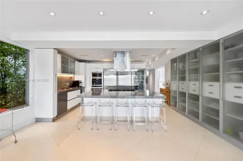 227 E Dilido Drive Miami Beach FL 33139