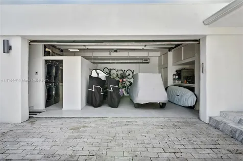 227 E Dilido Drive Miami Beach FL 33139