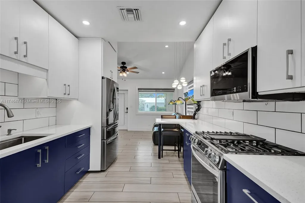 820 SW 8th Avenue Fort Lauderdale FL 33315