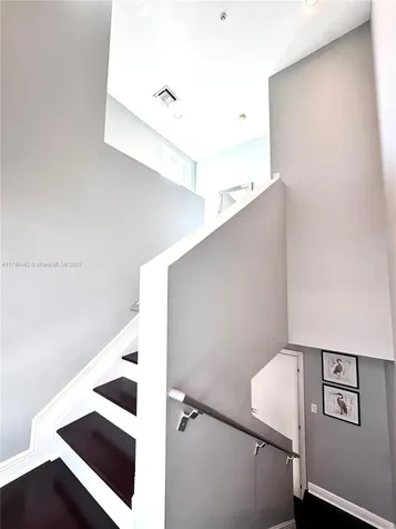 317 NE 7th Street Fort Lauderdale FL 33304