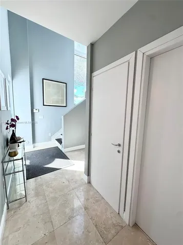 317 NE 7th Street Fort Lauderdale FL 33304