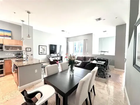 317 NE 7th Street Fort Lauderdale FL 33304