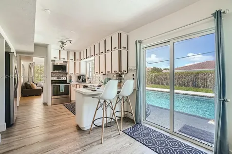 3830 NE 22nd Terrace Lighthouse Point FL 33064
