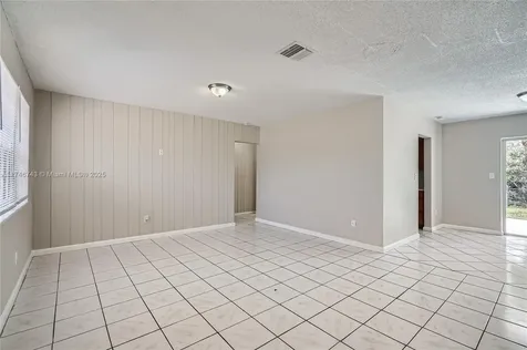 2007 NW 60th Avenue Sunrise FL 33313