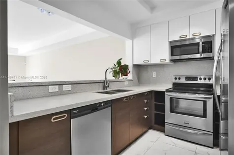 2708 NE 30th Place Fort Lauderdale FL 33306