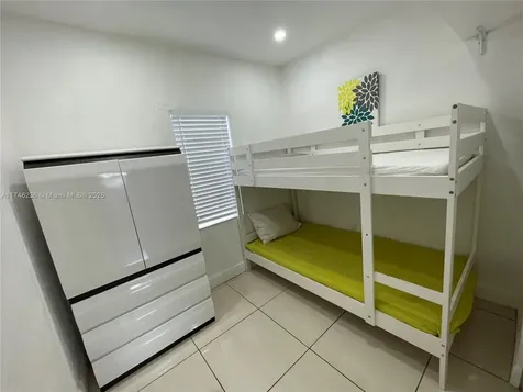 1758 NE 174th Street North Miami Beach FL 33162