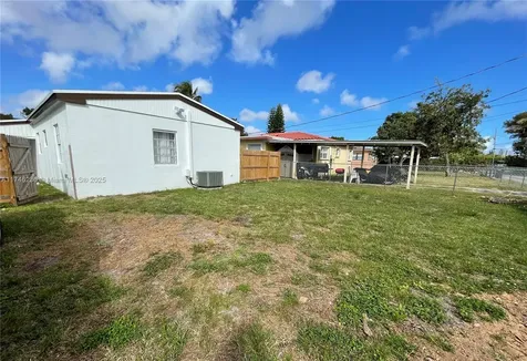 1758 NE 174th Street North Miami Beach FL 33162