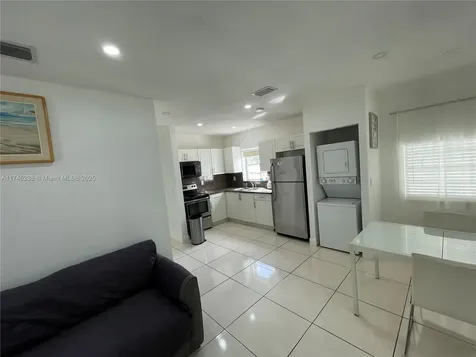 1758 NE 174th Street North Miami Beach FL 33162