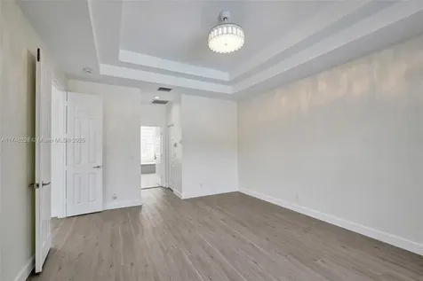 3807 Oak Ridge Circle Weston FL 33331