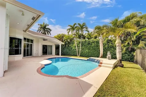 3807 Oak Ridge Circle Weston FL 33331