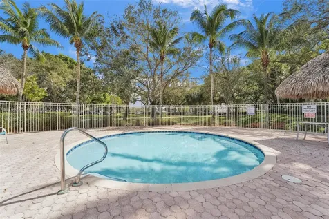 3807 Oak Ridge Circle Weston FL 33331