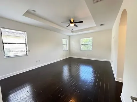 8551 W 33rd Avenue Hialeah FL 33018