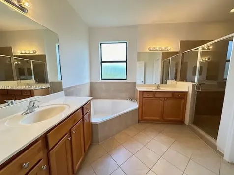8551 W 33rd Avenue Hialeah FL 33018