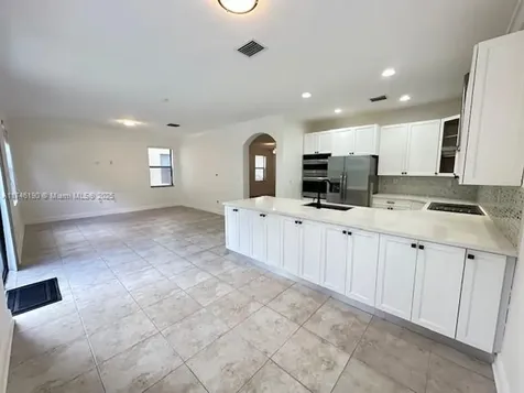 8551 W 33rd Avenue Hialeah FL 33018