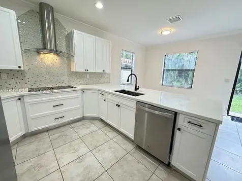8551 W 33rd Avenue Hialeah FL 33018