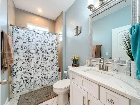 365 Nassau Avenue Lake Wales FL 33853