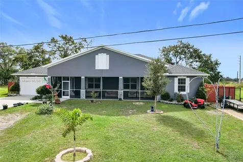 365 Nassau Avenue Lake Wales FL 33853
