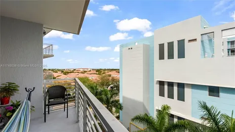 7875 NW 107th Avenue Doral FL 33178