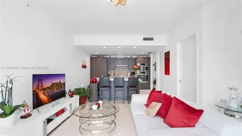 7875 NW 107th Avenue Doral FL 33178