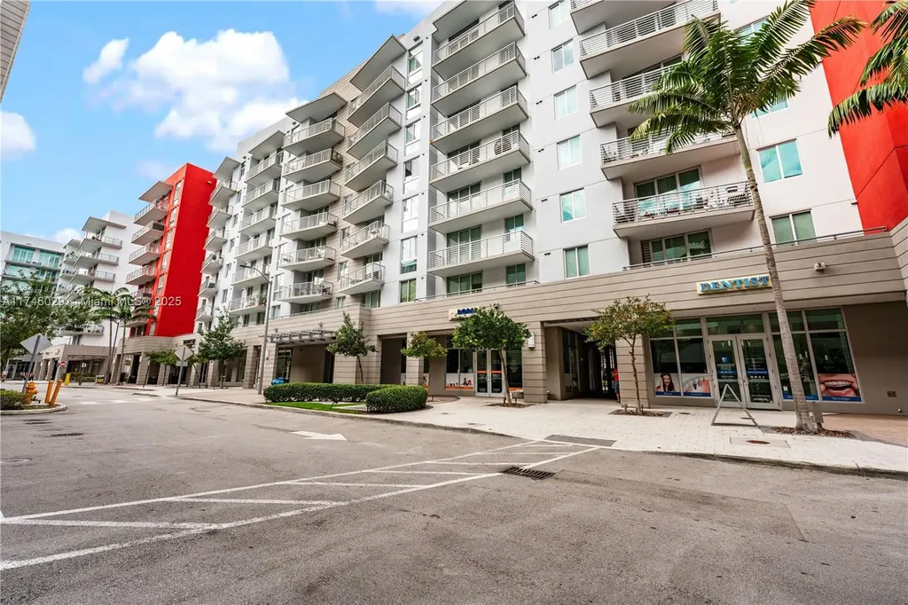 7875 NW 107th Doral FL 33178