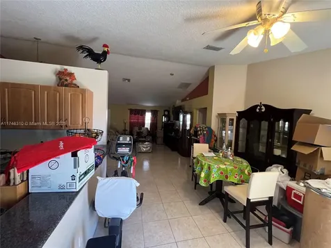 528 NW Placid Avenue Port St. Lucie FL 34983