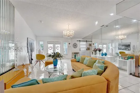 881 SW 137th Court Miami FL 33184