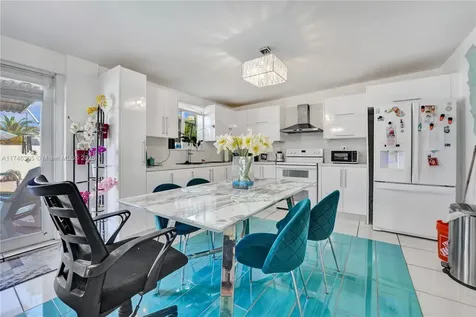 881 SW 137th Court Miami FL 33184