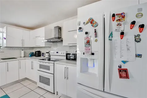 881 SW 137th Court Miami FL 33184
