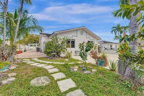 881 SW 137th Court Miami FL 33184