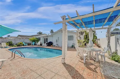 881 SW 137th Court Miami FL 33184