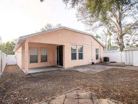 1325 S Madison Avenue Clearwater FL 33756