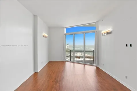 335 S Biscayne Boulevard Miami FL 33131