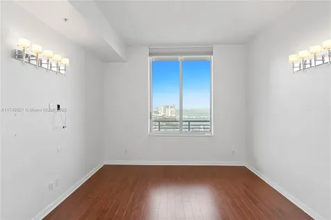 335 S Biscayne Boulevard Miami FL 33131